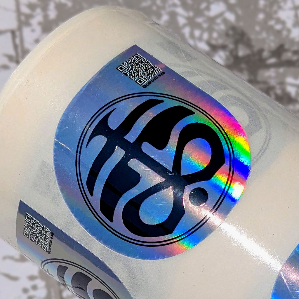 sticker holographique caroubien